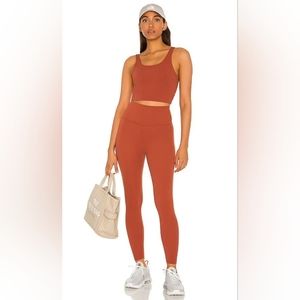 Nike One‎ Luxe Mid Rise 7/8 Leggings in Rust